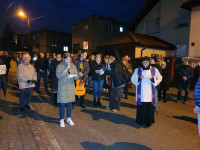 Droga Krzyzowa ulicami parafi
